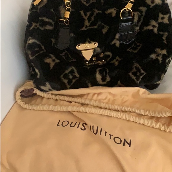 Fashion Replica shearling bag - Picture 12 of 12